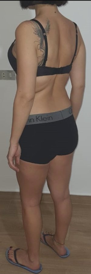 Body Type Test (Quiz) Results 1218 – Body Type Two (BT2) Female (Woman), Millennial (Generation Y)